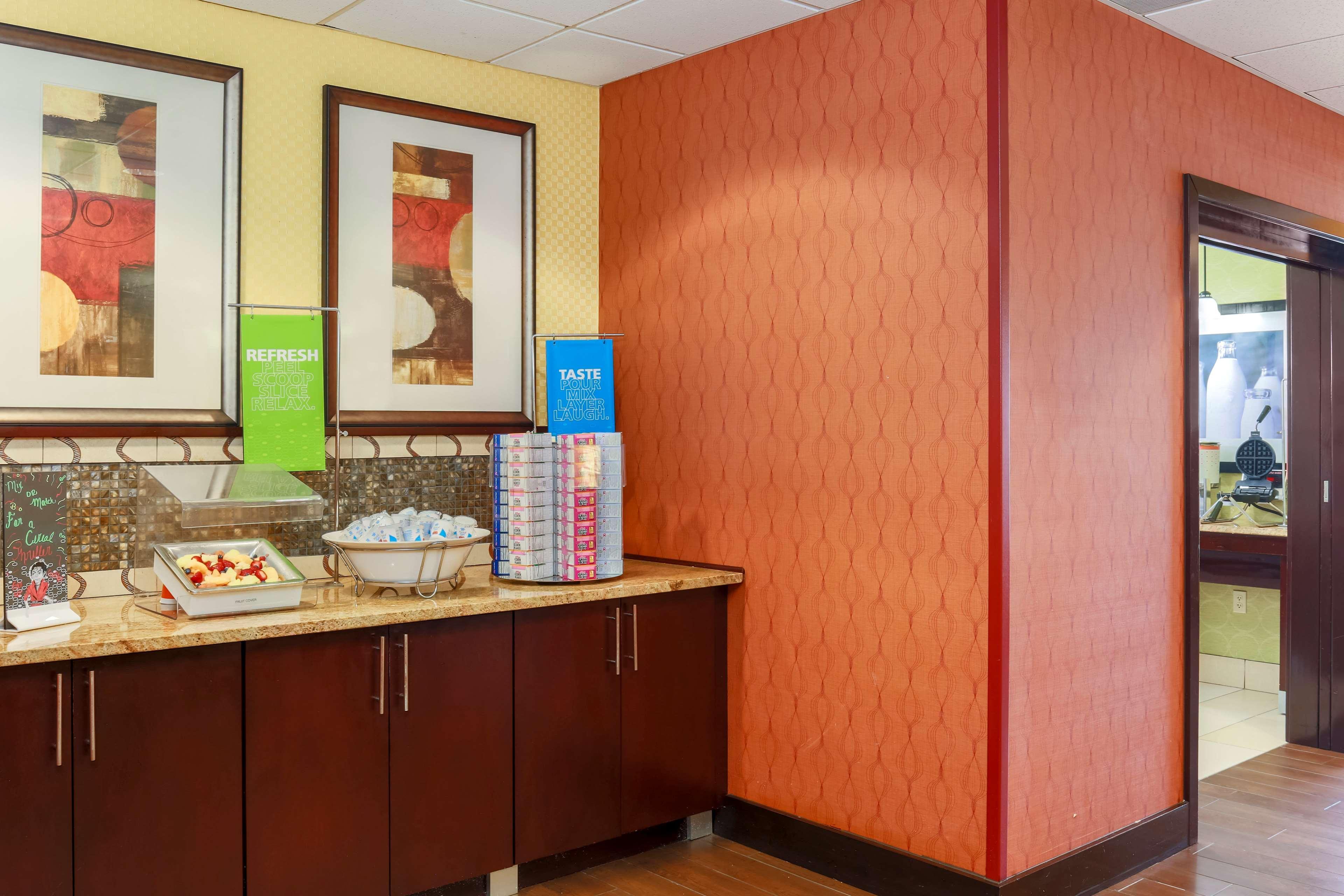 Hampton Inn Memphis-Walnut Grove/Baptist East Kültér fotó